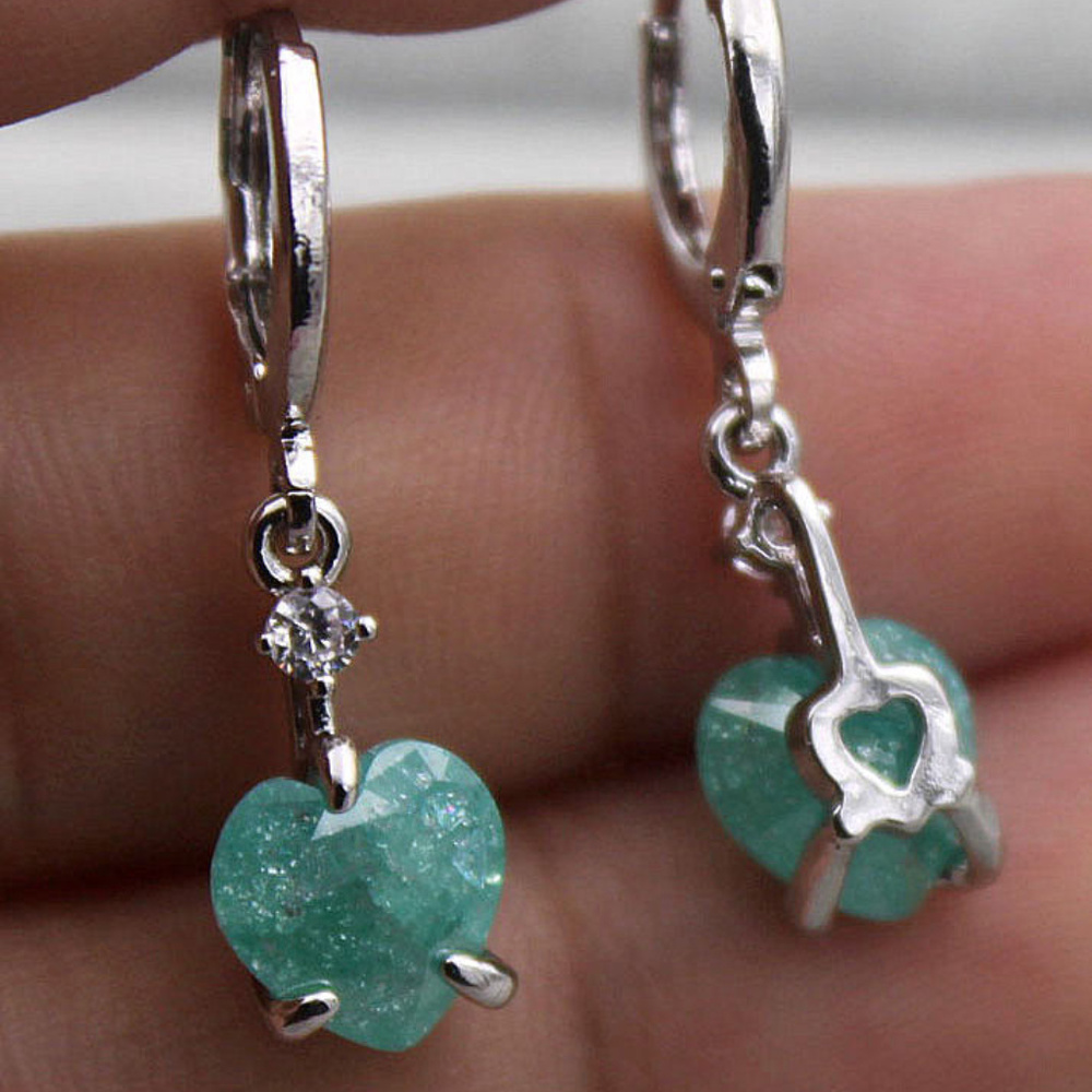 18K Gold Filled Cherry Green Heart Stone Earrings - Picture 4 of 4
